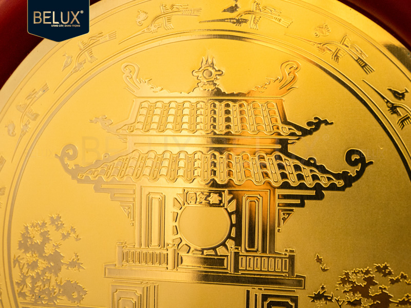 Mặt đĩa ăn mòn Khuê Văn Các bằng đồng